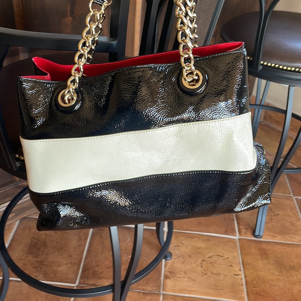 Kate Spade Tote - Picture 7 of 15